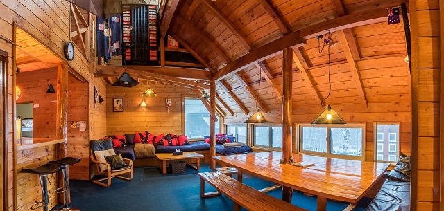 Hooting Owl Lodge Cheap Niseko Accommodation
